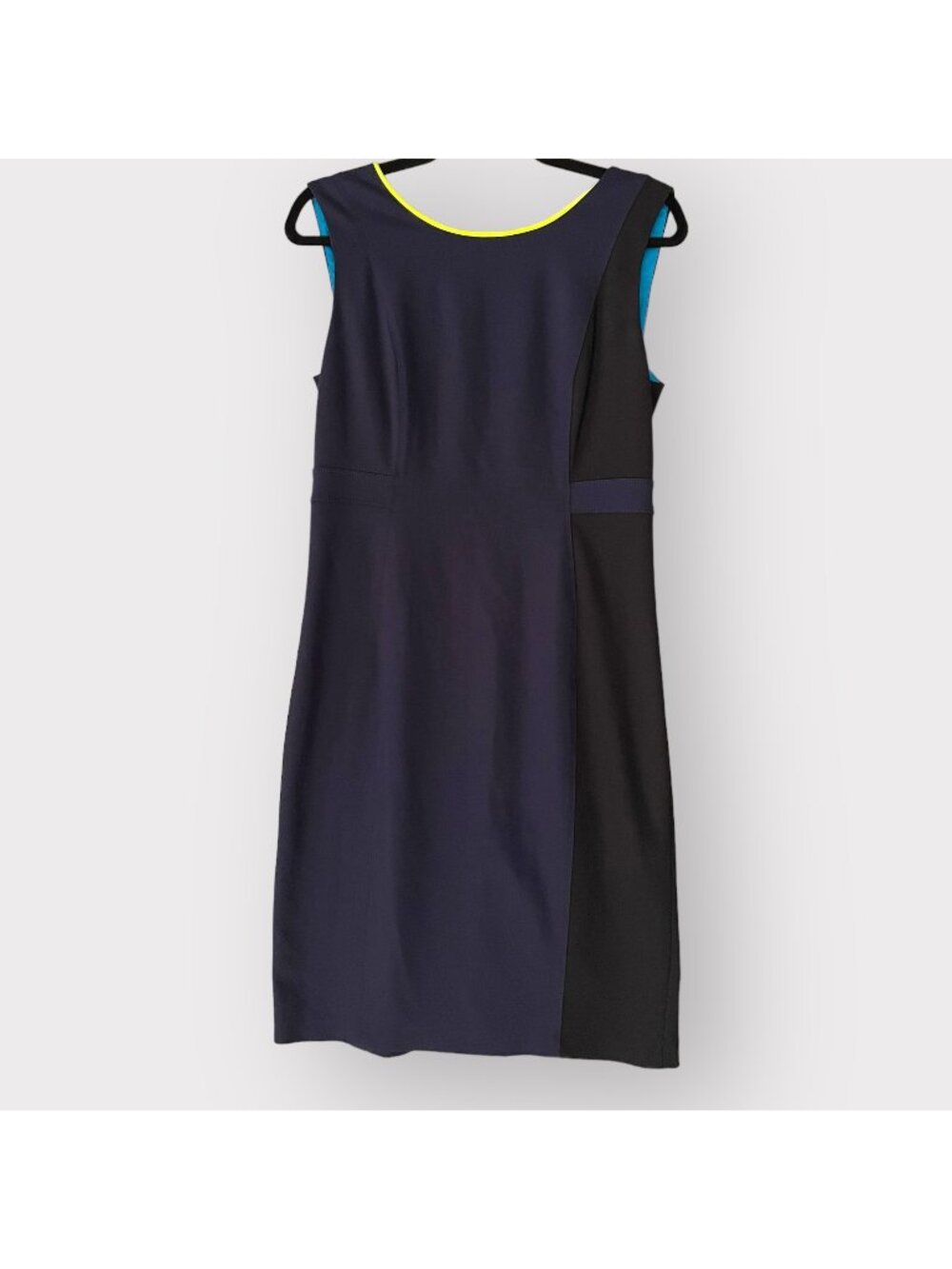 Elie Tahari Size 10 Navy Margot Sleeveless Round Neck Knee Length Sheath Dress - Picture 2 of 11